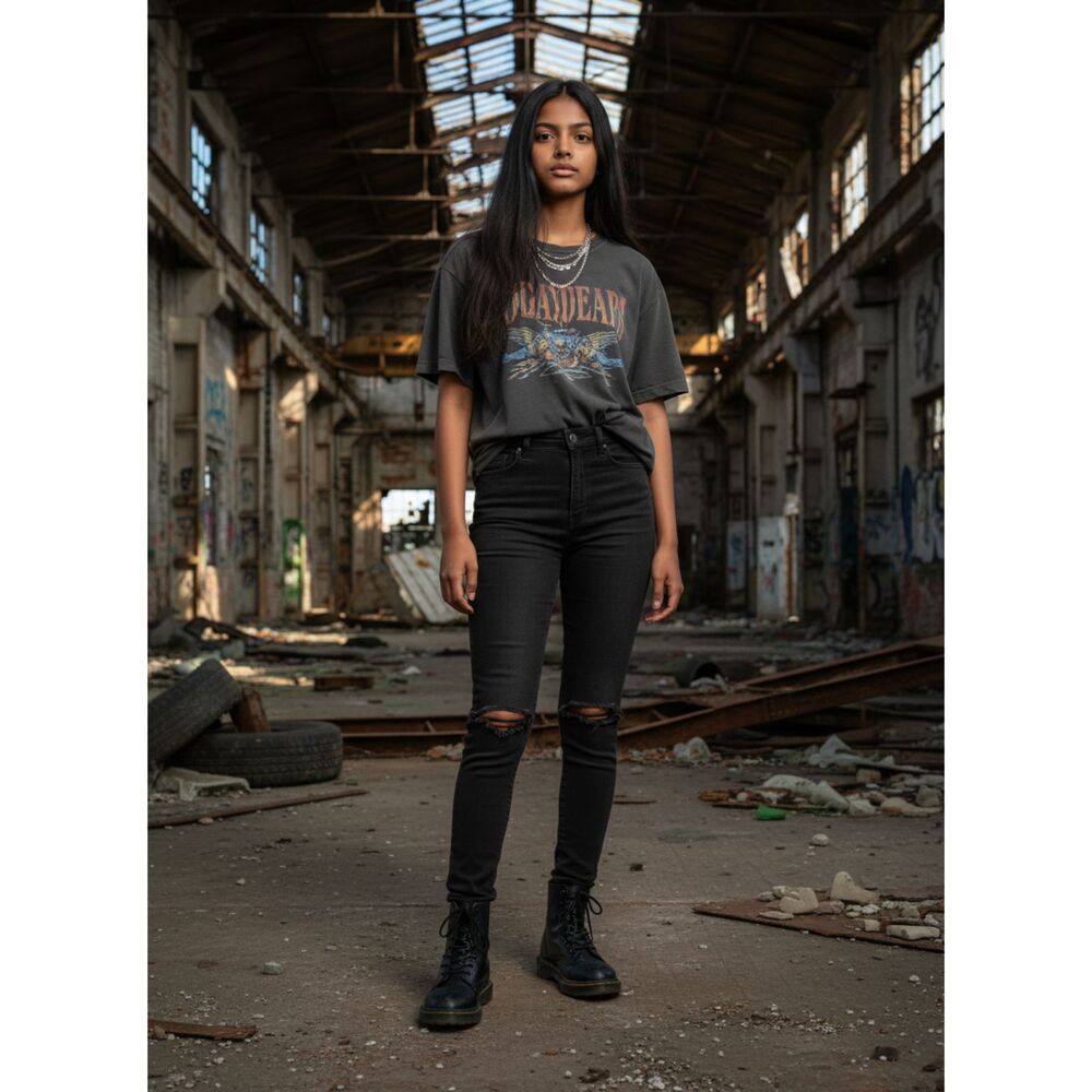 AE Distressed Jeans